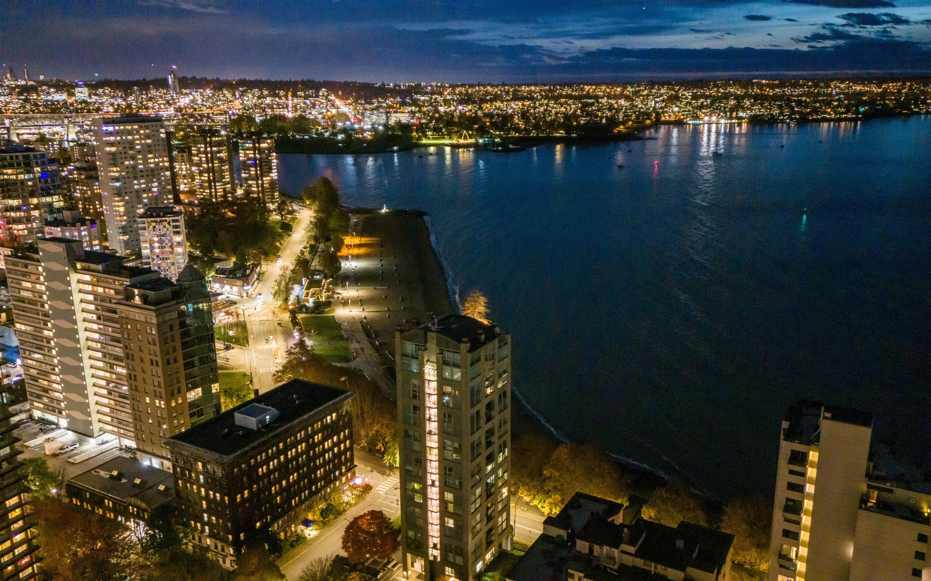 New property listed in 1000 1919 BEACH AVE in Vancouver West End VW, Vancouver West